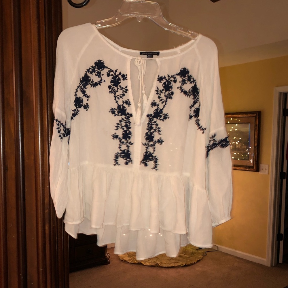 American Eagle Blouse EXCELLENT CONDITION - Picture 1 of 7